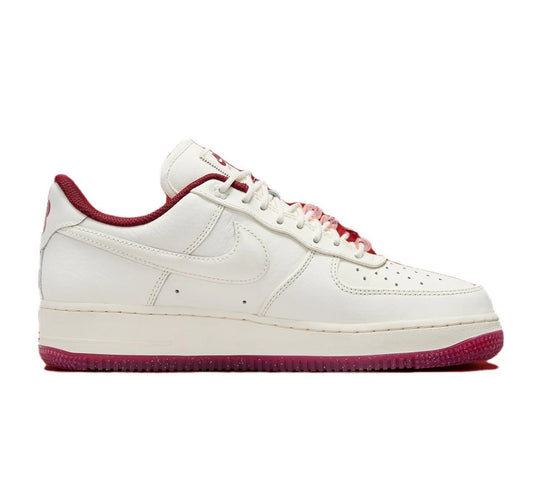 NIKE AIRFORCE VALENTINE`S DAY 2024