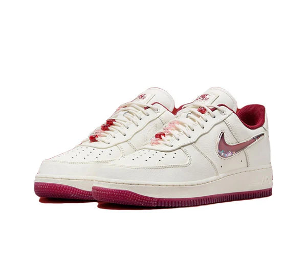 NIKE AIRFORCE VALENTINE`S DAY 2024