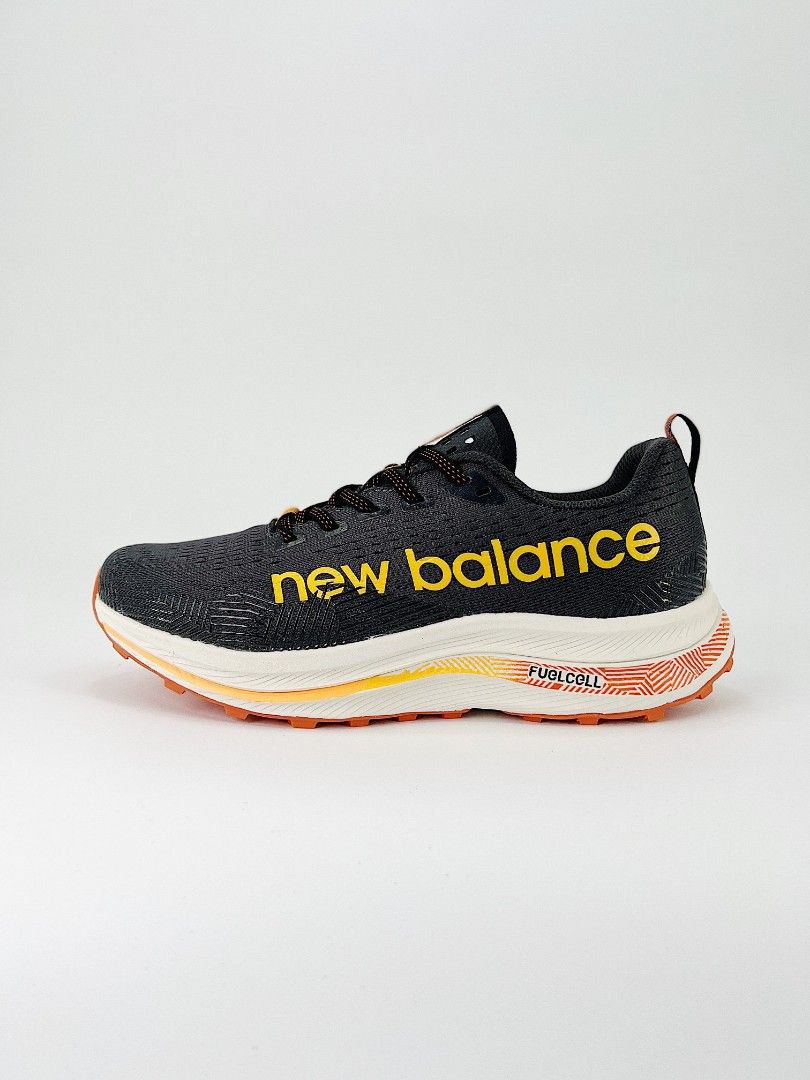 New Balance FuelCell SuperComp Trail